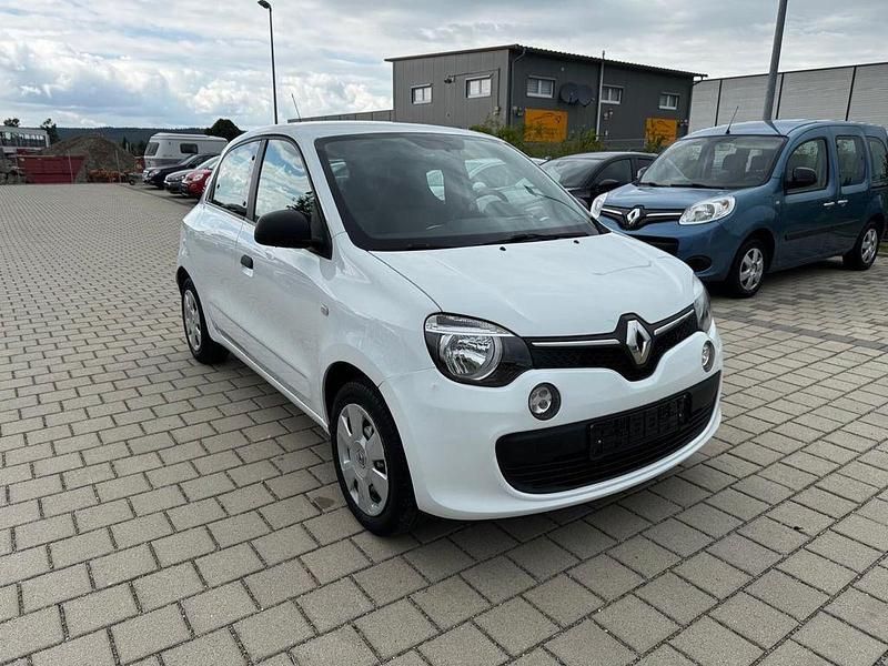 Weiß Gebraucht 2015 Renault Twingo Expression Kleinwagen | 5.999 € (Fairer Preis) - Bild 1/4