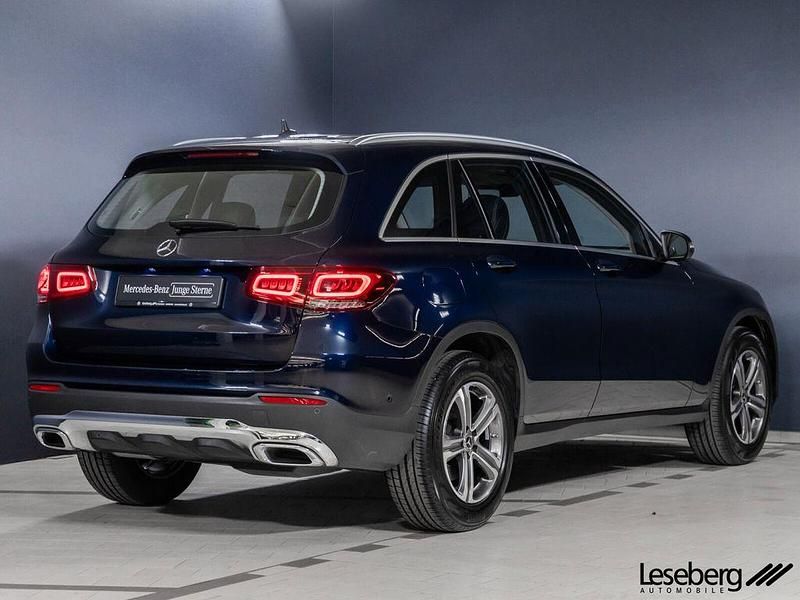 Gebraucht Mercedes GLC220 194 PS (142 kW) 2022 Cavansitblau SUV