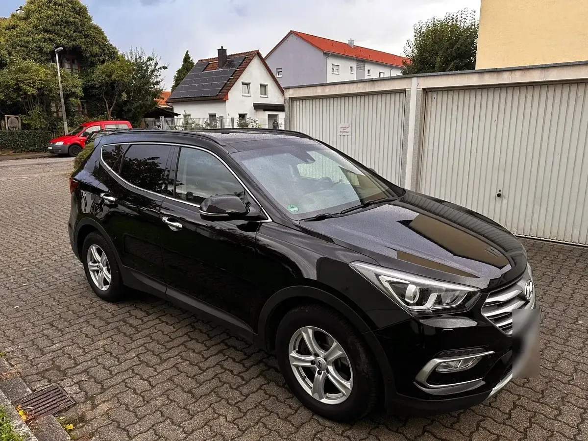 Gebraucht Hyundai Santa Fe 200 PS (147 kW) 2016 Schwarz SUV