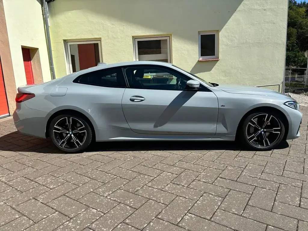 Gebraucht BMW 430 M Sport 245 PS (180 kW) 2022 Grau Coupé