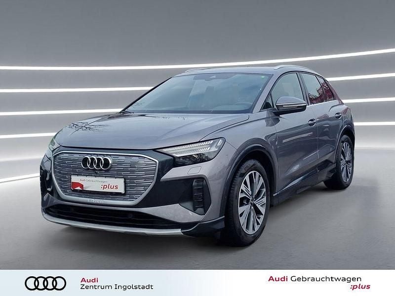 Grau Gebraucht 2022 Audi Q4 e-tron S-Line SUV | 29.980 € (Guter Preis) - Bild 1/3