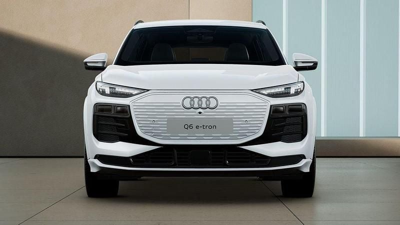Gebraucht Audi Q6 e-tron S-Line 284 kW (387 PS) 2025 Weiß SUV