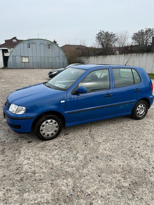 Gebraucht VW Polo 50 PS (36 kW) 2000 Blau Kleinwagen