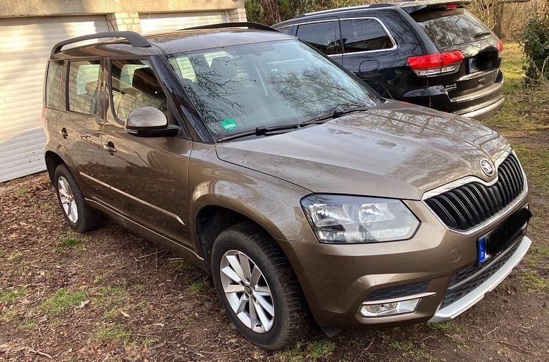 Gebraucht Skoda Yeti 110 PS (80 kW) 2017 Braun SUV