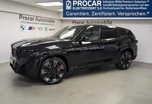Gebraucht BMW XM Performance 653 PS (480 kW) 2025 Saphirschwarz SUV