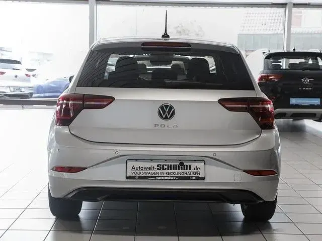 Usata VW Polo Move 95 CV (69 kW) 2024 Argento Utilitaria
