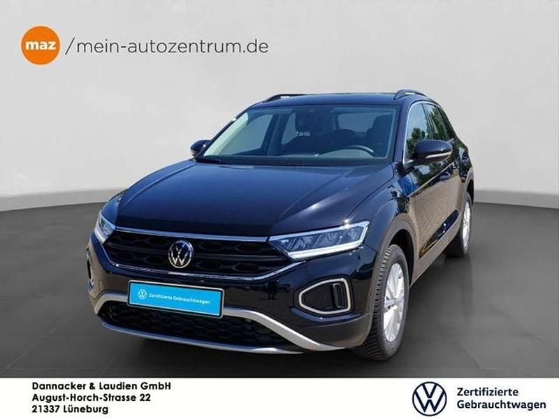 Deep black perleffekt Gebraucht 2025 VW T-Roc Life SUV | 28.999 € (Etwas zu teuer) - Bild 1/4
