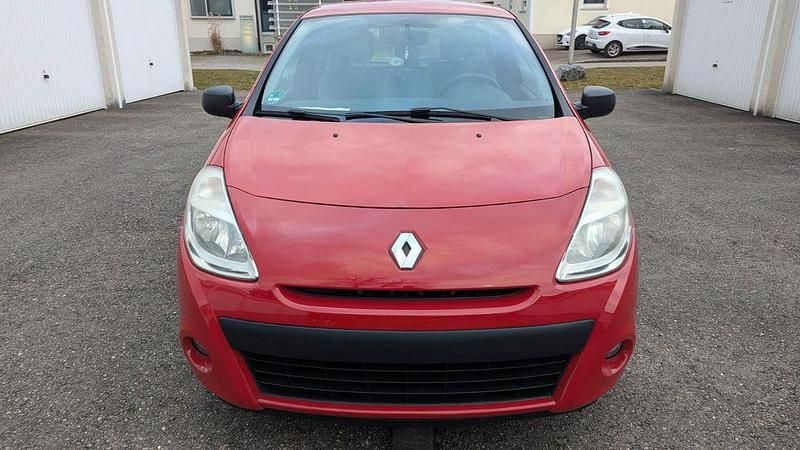 Gebraucht Renault Clio II Expression 75 PS (55 kW) 2010 Rot Limousine