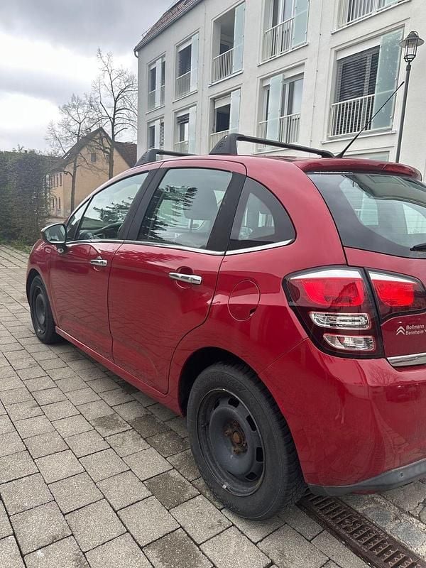 Gebraucht Citroën C3 Exclusive 82 PS (60 kW) 2016 Rot Kleinwagen