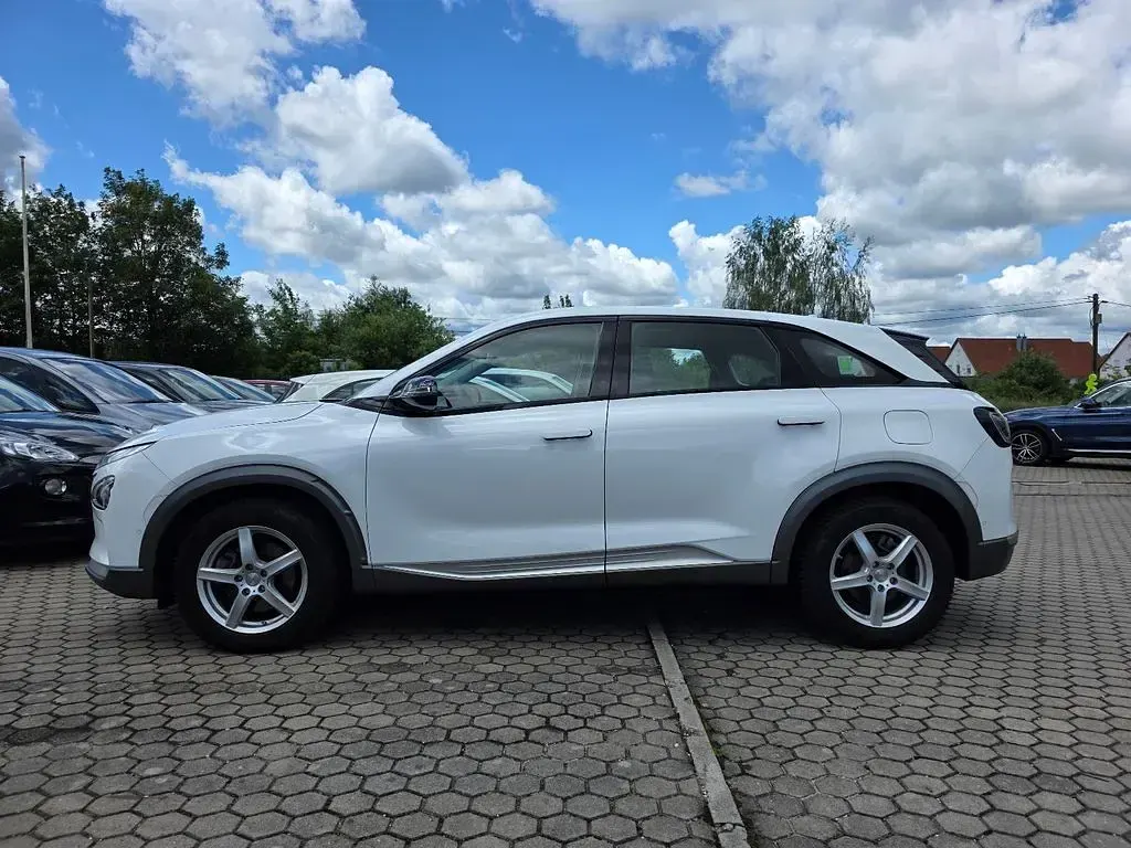 Gebraucht Hyundai Nexo Basis 163 PS (119 kW) 2019 Weiß SUV