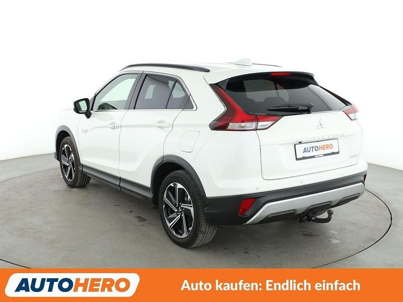 Gebraucht Mitsubishi Eclipse Cross Plus 188 PS (138 kW) 2021 Weiß SUV
