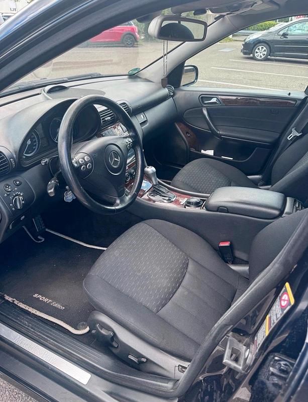 Gebraucht Mercedes C320 AMG 224 PS (164 kW) 2005 Blau Limousine