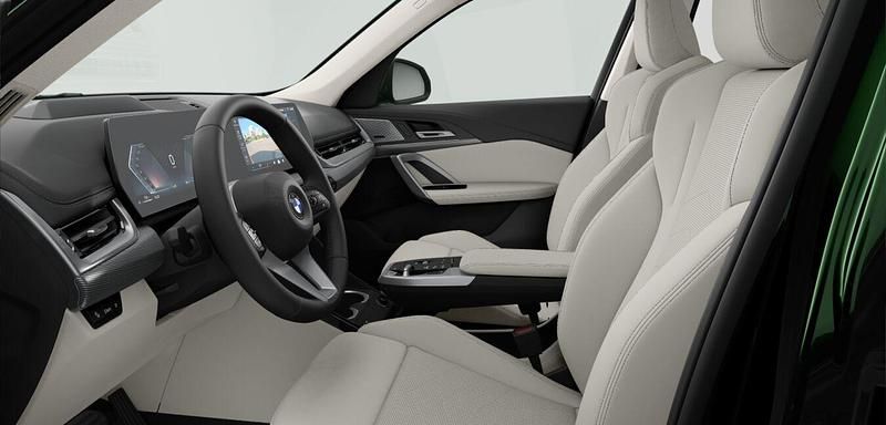 Gebraucht BMW X1 Comfort Edition 163 PS (119 kW) 2025 Grün SUV