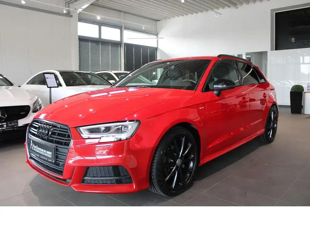 Gebraucht Audi A3 S-Line 150 PS (110 kW) 2020 Rot Limousine
