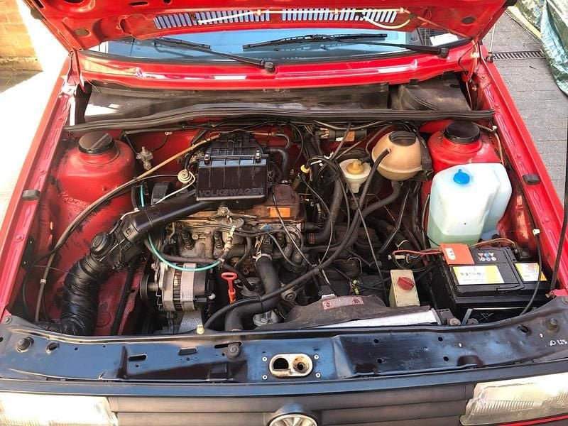 Gebraucht VW Jetta 75 PS (55 kW) 1991 Rot Limousine