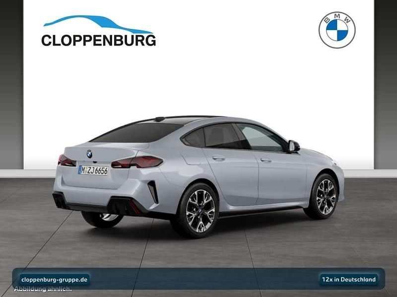 Neu BMW 220 Performance 170 PS (125 kW) 2026 Grau Coupé