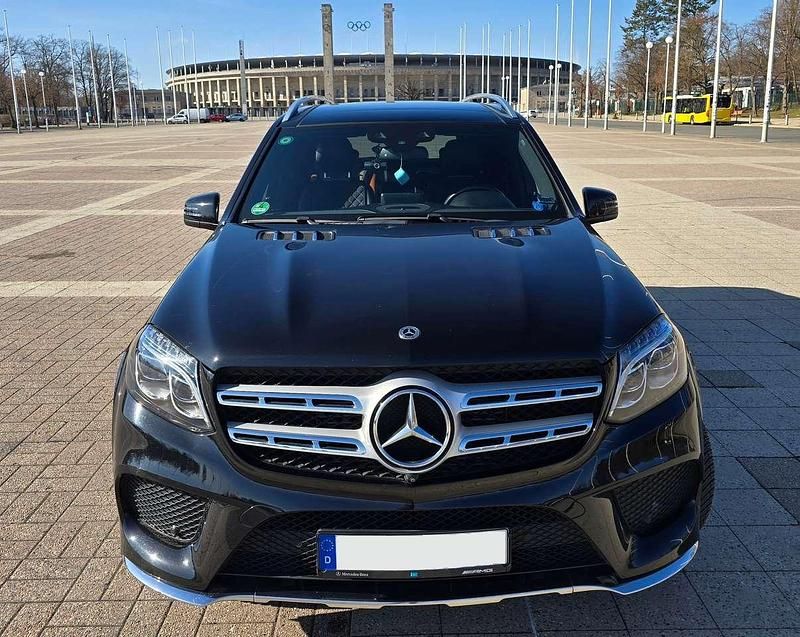 Gebraucht Mercedes GLS350 AMG line 258 PS (189 kW) 2016 Schwarz SUV