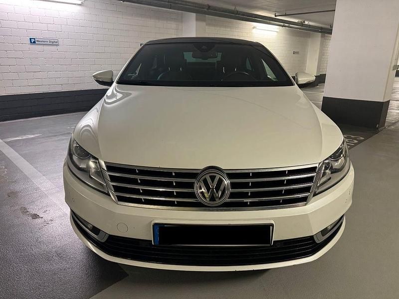 Second-hand VW CC Basis 177 CP (130 kW) 2014 Alb Berlinǎ