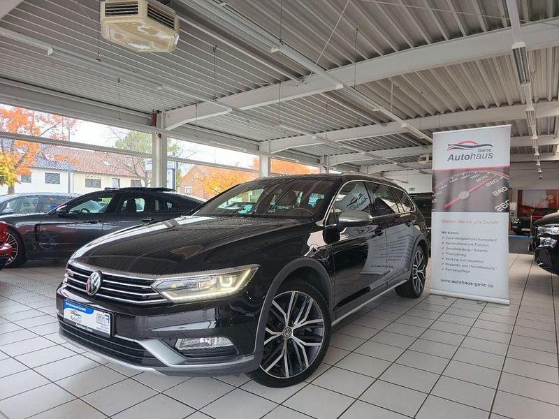 Schwarz Gebraucht 2015 VW Passat Alltrack Kombi | 18.790 € (Fairer Preis) - Bild 1/4