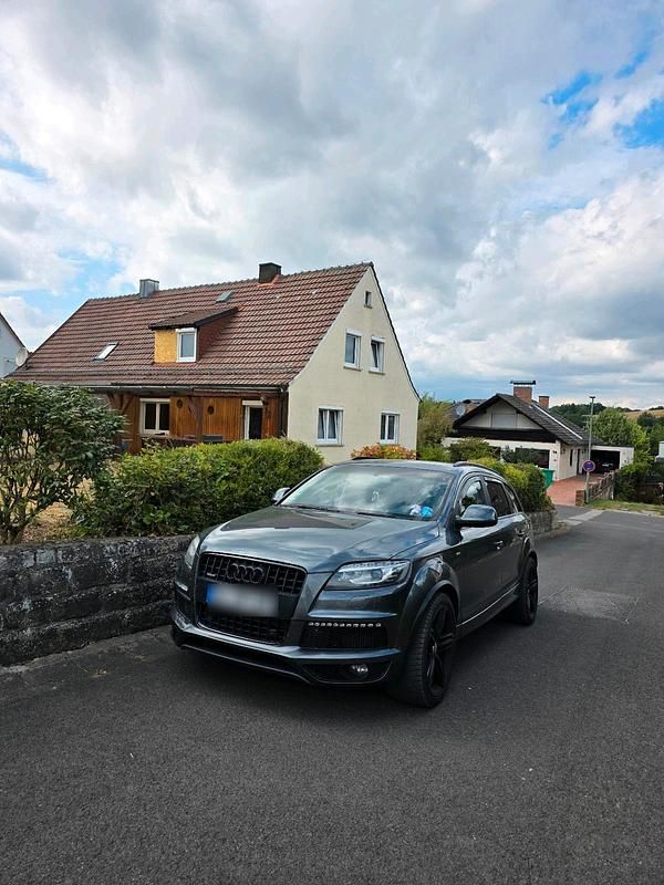 Gebraucht Audi Q7 S-Line 245 PS (180 kW) 2012 Grau SUV