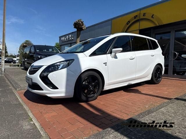Weiß Gebraucht 2015 Opel Zafira Tourer OPC Van / Kleinbus | 14.450 € (Teuer) - Bild 1/4