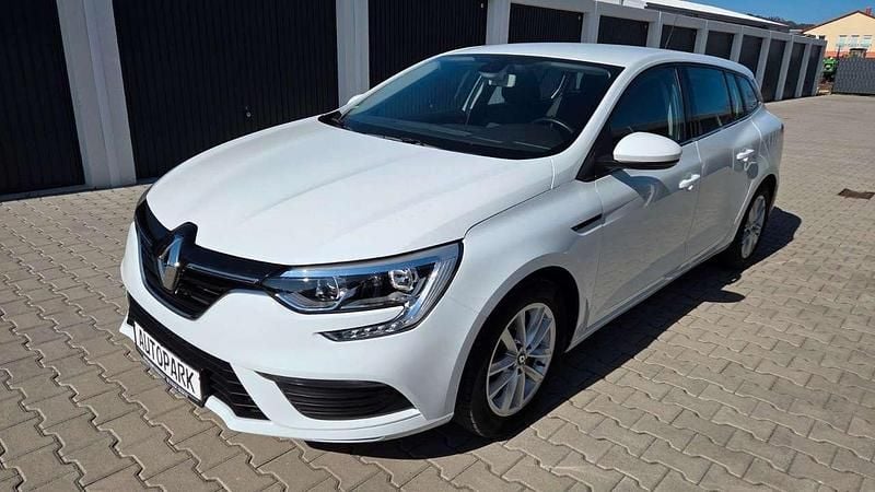 Weiß Gebraucht 2017 Renault Mégane GrandTour Play Kombi | 9.490 € (Guter Preis) - Bild 1/4