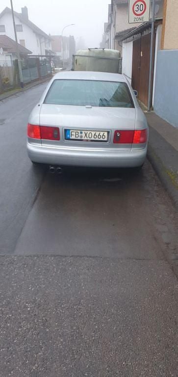 Gebraucht Audi A8 Sport 310 PS (228 kW) 1999 Silber Limousine
