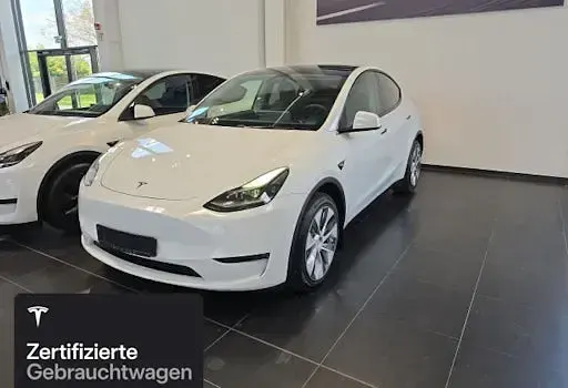 Usata Tesla Model Y 273 kW (372 CV) 2023 Bianco SUV