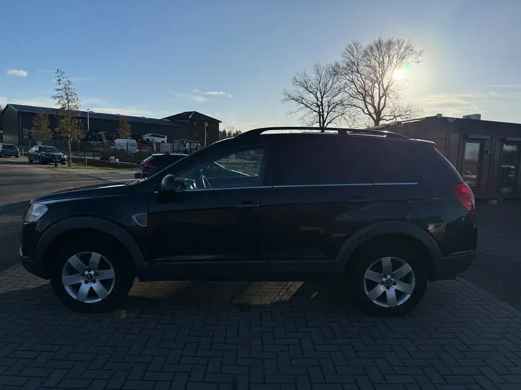 Gebraucht Chevrolet Captiva 136 PS (100 kW) 2010 Schwarz SUV