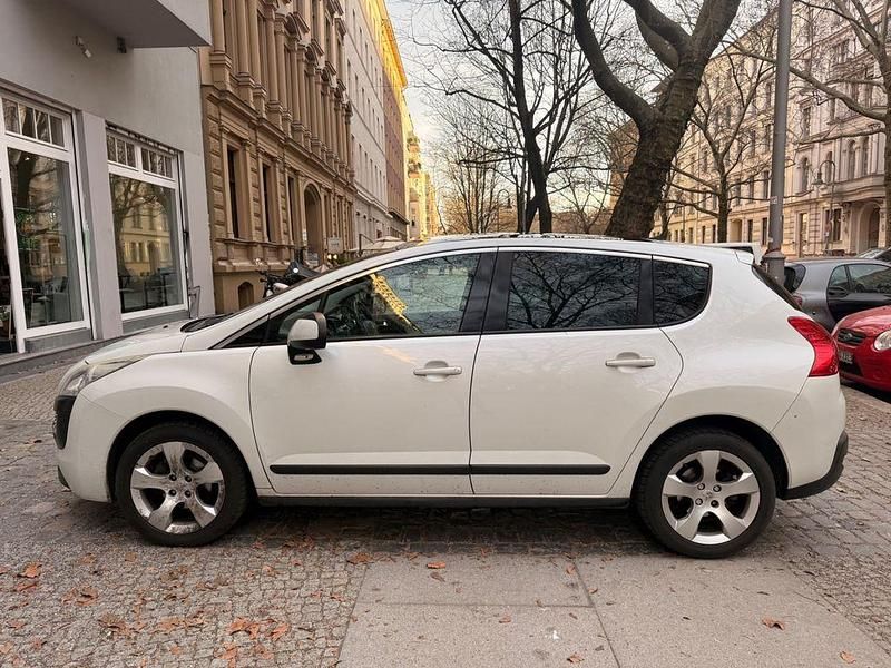 Gebraucht Peugeot 3008 Active 120 PS (88 kW) 2012 Weiß Kombi