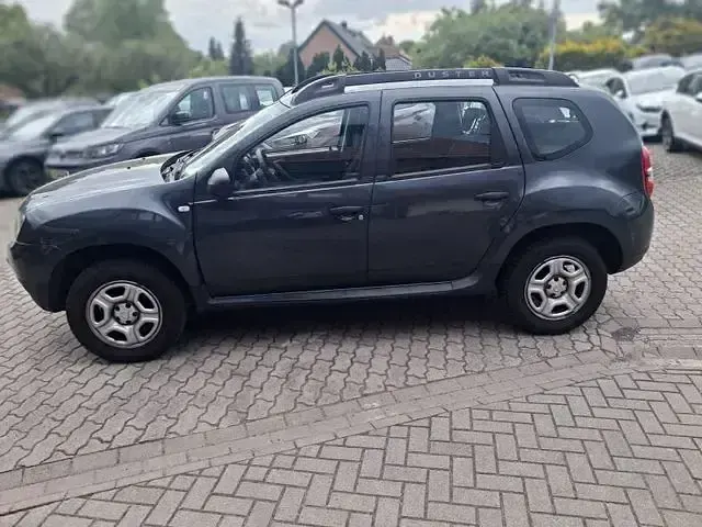 Gebraucht Dacia Duster 114 PS (83 kW) 2018 Grau SUV