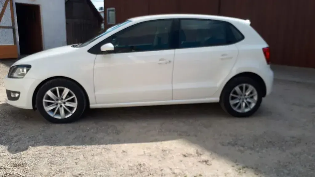 Gebraucht VW Polo 86 PS (63 kW) 2011 Weiß Kleinwagen