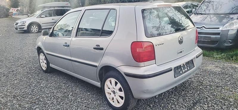 Gebraucht VW Polo 60 PS (44 kW) 2000 Silber Kleinwagen