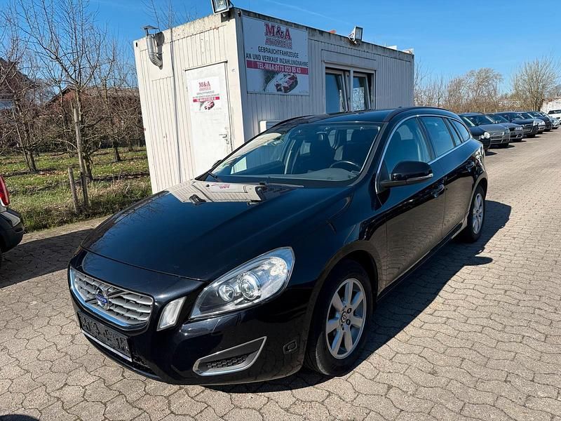Gebraucht Volvo V60 180 PS (132 kW) 2013 Schwarz Kombi