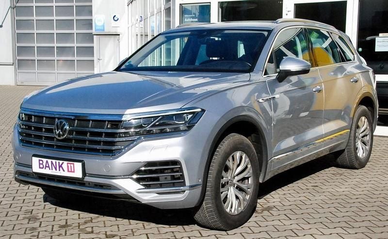 Gebraucht VW Touareg Elegance 286 PS (210 kW) 2019 Silber SUV