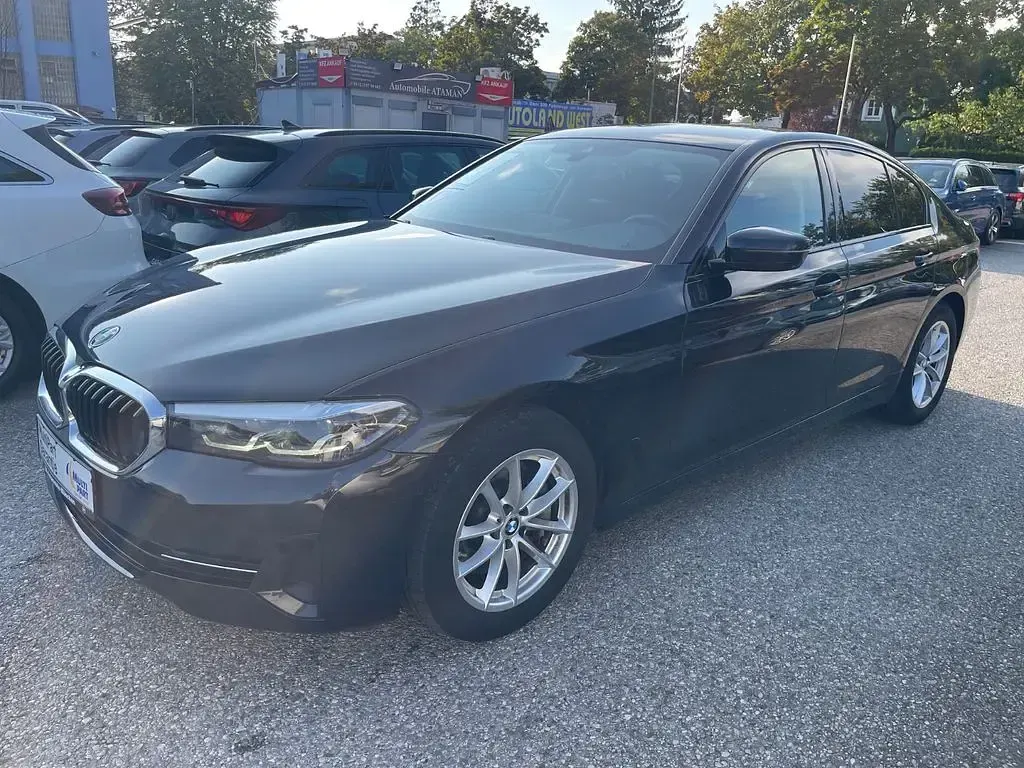Gebraucht BMW 530 Sport Line 252 PS (185 kW) 2021 Schwarz Limousine