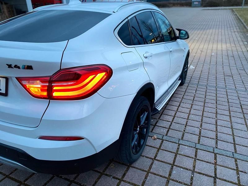 Gebraucht BMW X4 xLine 258 PS (189 kW) 2015 Weiß SUV