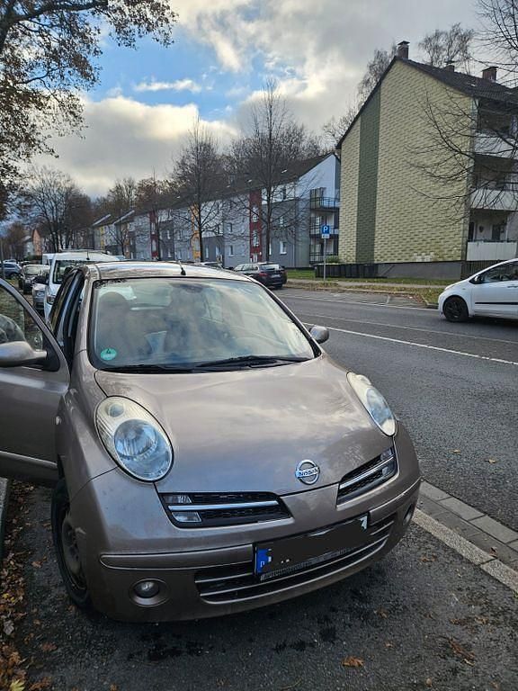 Braun Gebraucht 2006 Nissan Micra Visia Limousine | 1.500 € (Fairer Preis) - Bild 1/4