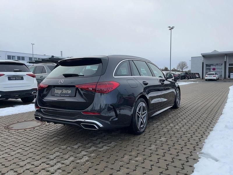 Gebraucht Mercedes C300 AMG 265 PS (194 kW) 2025 Grau Limousine