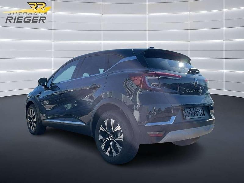 Gebraucht Renault Captur Techno 140 PS (102 kW) 2023 Blue rpe + black gne SUV