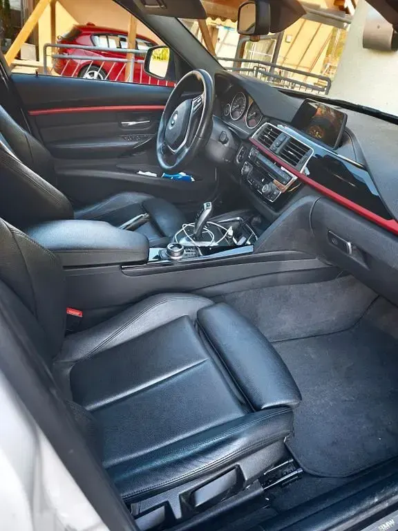 Gebraucht BMW 320 Sport Line 190 PS (139 kW) 2017 Weiß Kombi