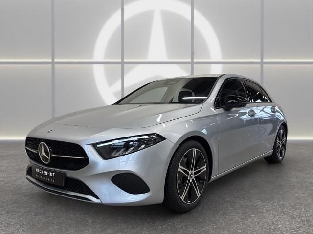 Neu Mercedes A180 Advanced Plus 116 PS (85 kW) 2026 Silber Limousine