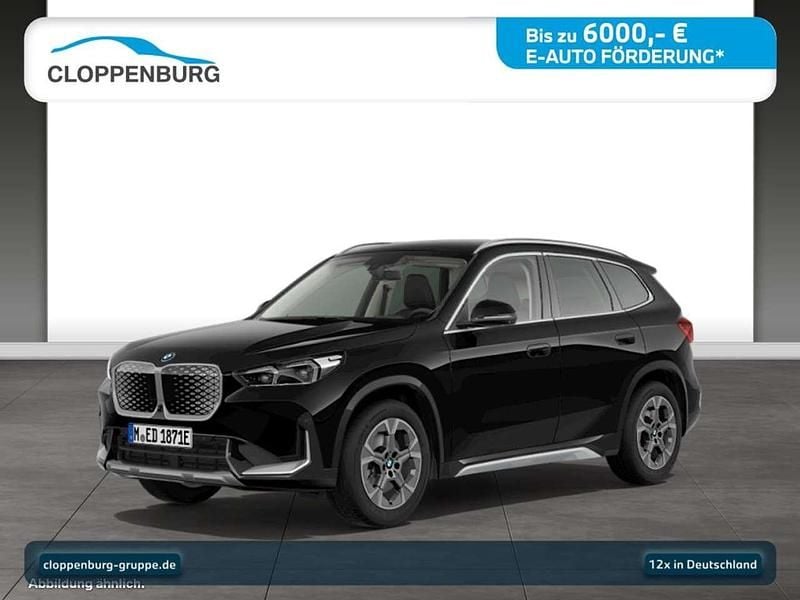 Neu BMW iX1 xLine 150 kW (204 PS) 2026 Schwarz SUV