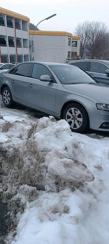 Gebraucht Audi A4 160 PS (117 kW) 2008 Grau Limousine