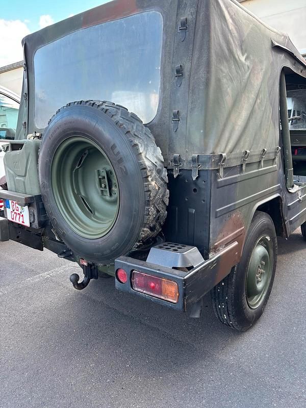 Grün Gebraucht 1980 VW Iltis Cabrio | 10.999 € - Bild 1/4