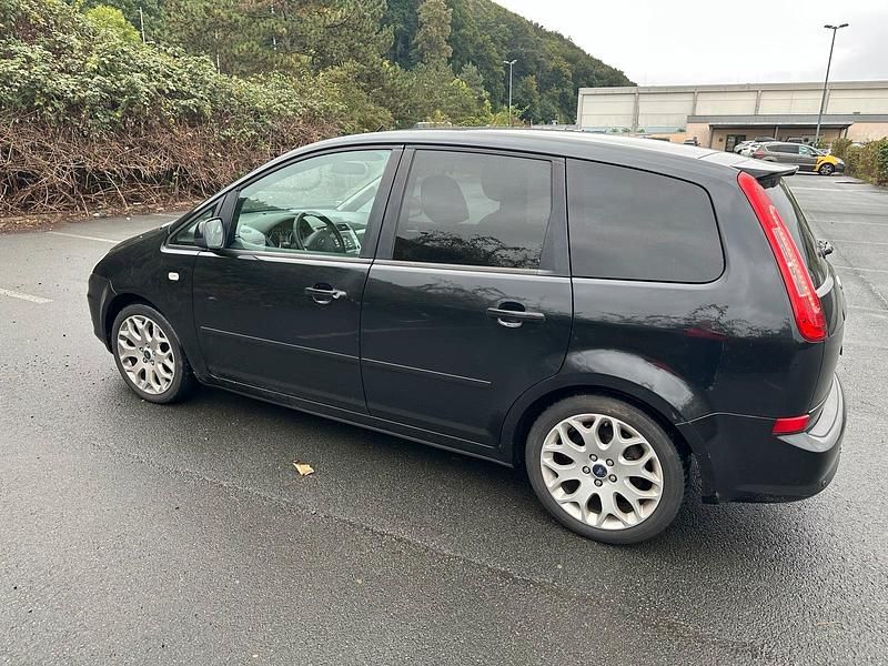 Schwarz Gebraucht 2010 Ford C-MAX Van / Kleinbus | 3.700 € - Bild 1/4