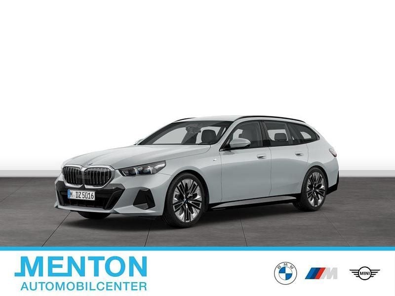 Gebraucht BMW 540 M Sport 286 PS (210 kW) 2025 Grau Kombi