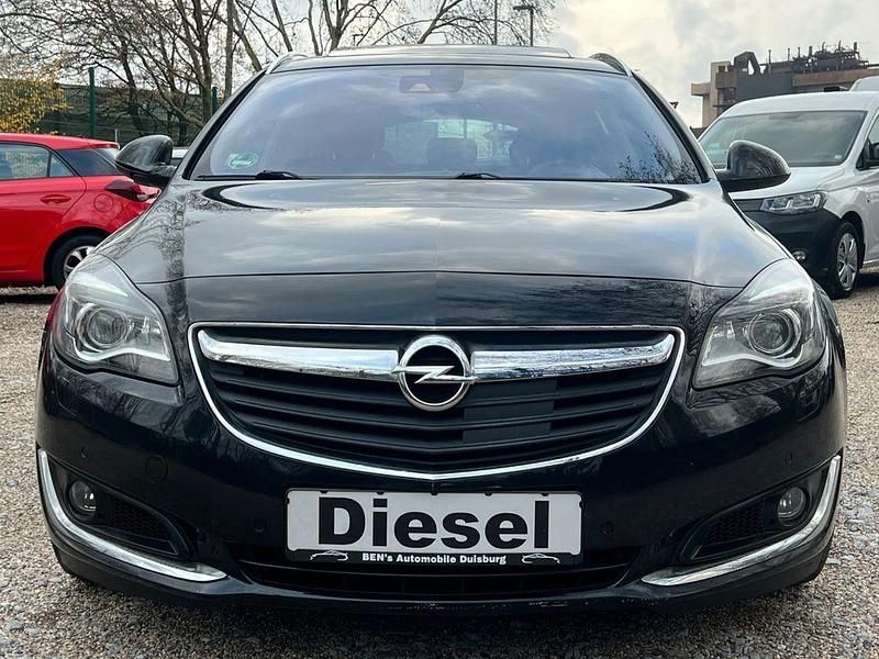 Gebraucht Opel Insignia Sport 194 PS (142 kW) 2014 Grau Kombi