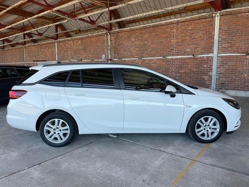 Gebraucht Opel Astra Edition 110 PS (80 kW) 2017 Weiß Kombi
