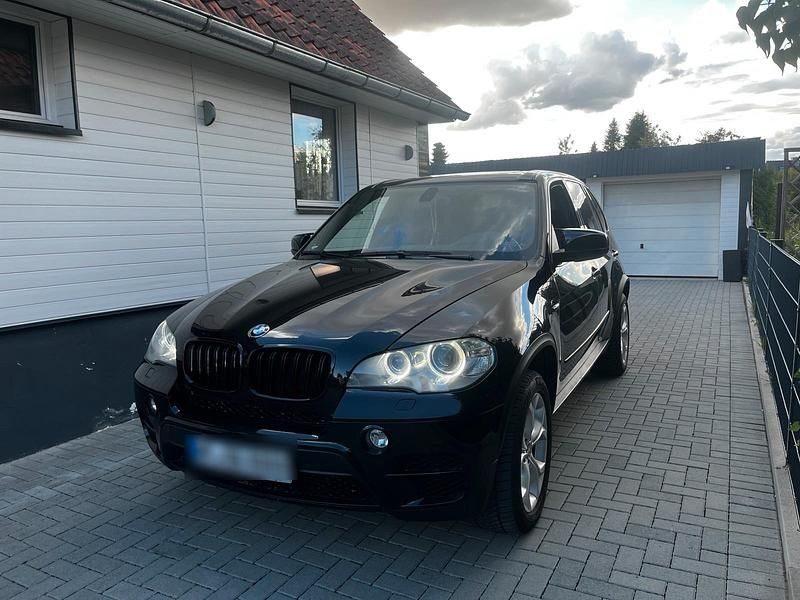 Schwarz Gebraucht 2011 BMW X5 SUV | 11.300 € (Superpreis) - Bild 1/4
